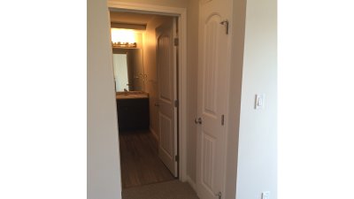 Back-Hallway