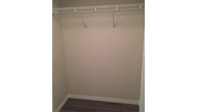 Entry-Closet